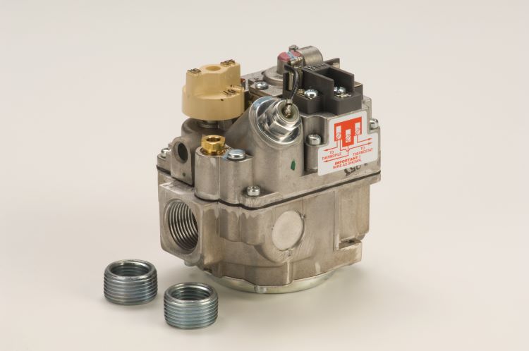 Robertshaw 700-515 Millivolt Gas Valve, 3/4″ x 3/4″, 485,000 BTU Sale