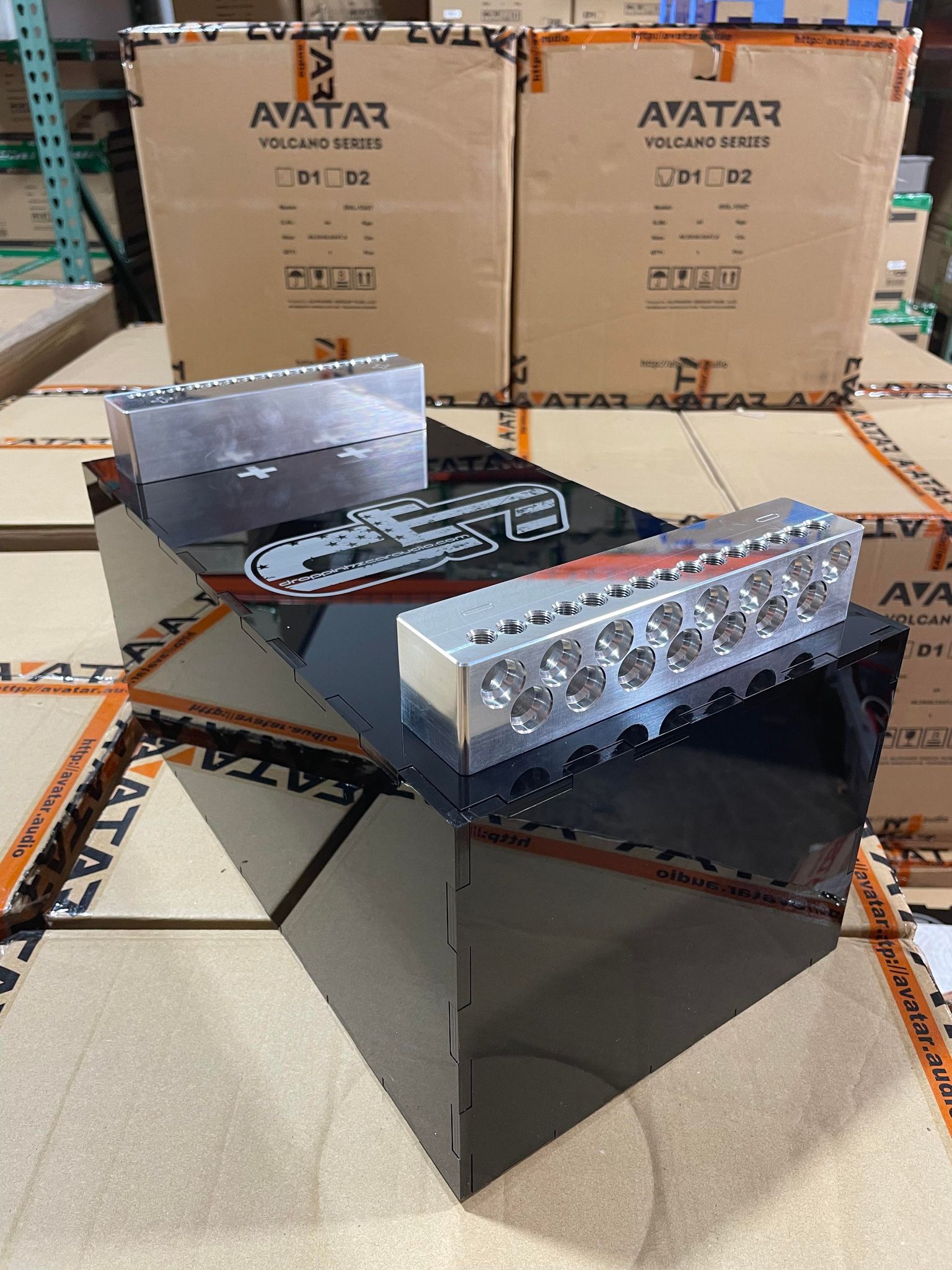 Droppin HZ 80ah Cased Yinlong LTO Powered by XS Power Online now