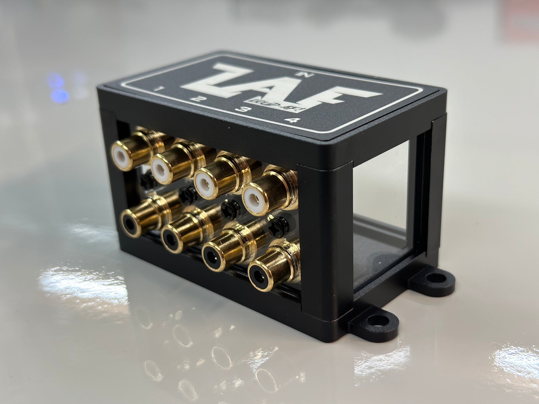 LAF RCA Distribution Box 1×4 Online Hot Sale
