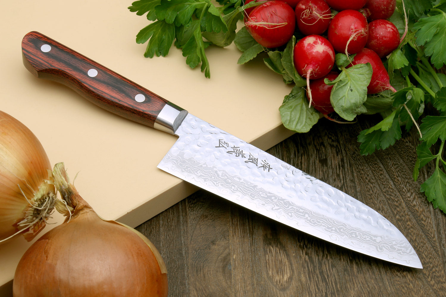 Yoshihiro VG-10 16 Layer Hammered Damascus Stainless Steel Santoku and Paring Knife Set Fashion