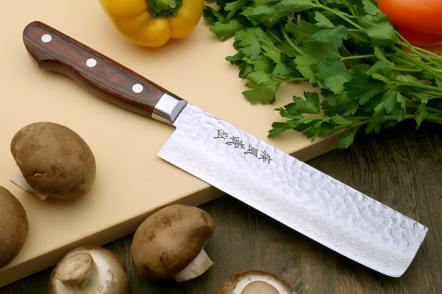 Yoshihiro VG-10 16 Layer Hammered Damascus Stainless Steel Nakiri Vegetable Knife 6.5″ (165mm) Fashion